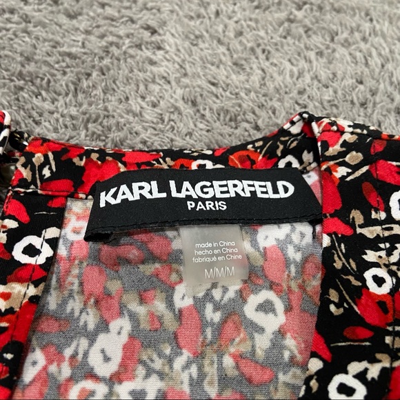 Karl Lagerfield Floral Sleeveless Blouse, Pearl Button Detail - Picture 6 of 6